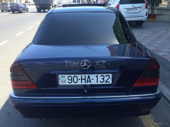 Mercedes C 240 1997, 393,000 km - 2.4 l - Bakı