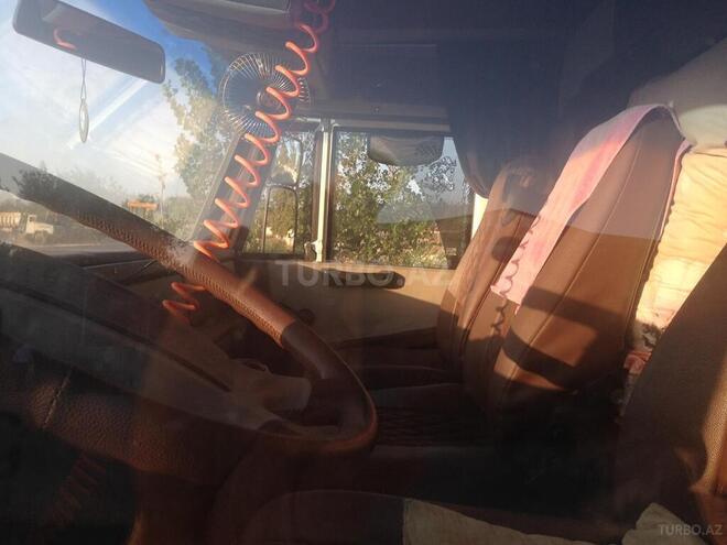 KamAz 65115 2008, 200,000 km - 0.1 l - Salyan