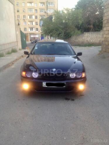 BMW 528 1999, 356,000 km - 2.8 l - Bakı