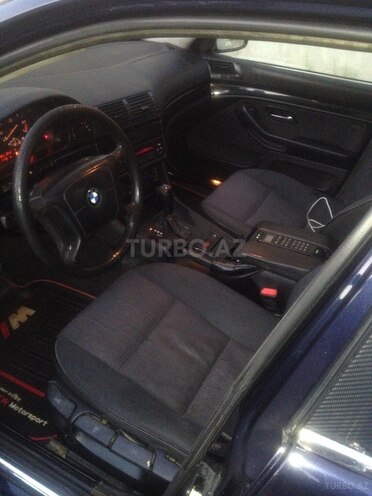 BMW 528 1999, 356,000 km - 2.8 l - Bakı