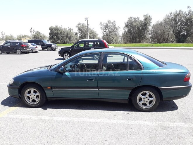 Opel Omega 1995, 275,050 km - 2.0 l - Bakı