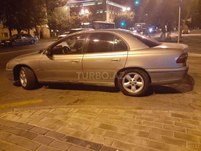 Opel Omega 1995, 200,000 km - 2.0 l - Sumqayıt