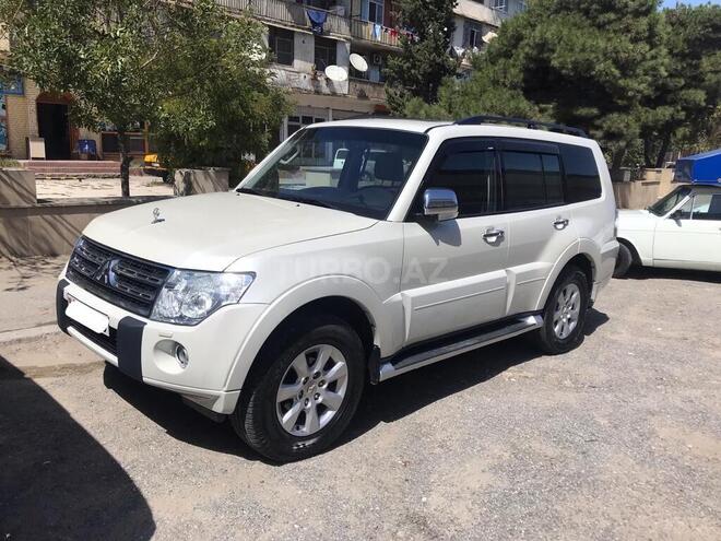 Mitsubishi Pajero 2010, 149,500 km - 0.4 l - Bakı