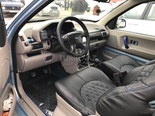 Land Rover Defender 1999, 249,000 km - 1.8 л - Bakı