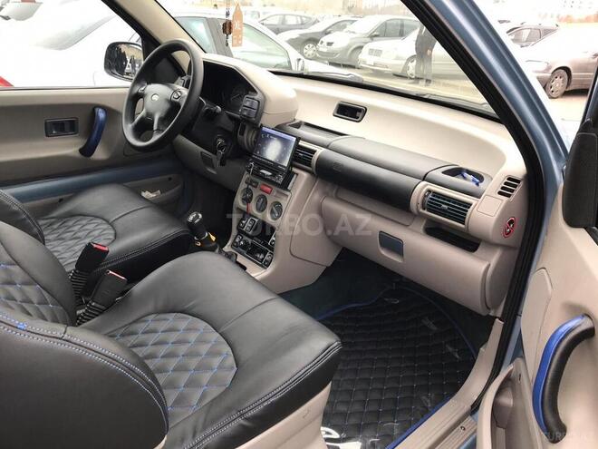 Land Rover Defender 1999, 249,000 km - 1.8 л - Bakı