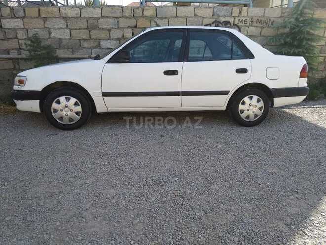 Toyota Corolla 1995, 300,000 km - 2.0 l - Bakı