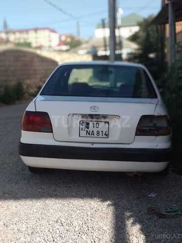 Toyota Corolla 1995, 300,000 km - 2.0 l - Bakı