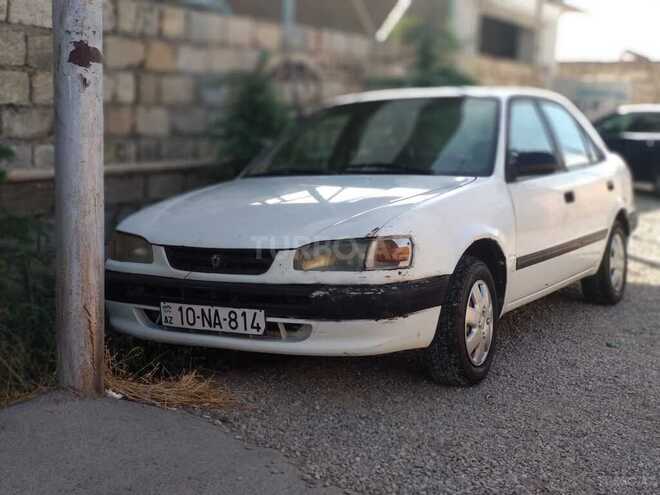 Toyota Corolla 1995, 200,000 km - 2.0 l - Bakı