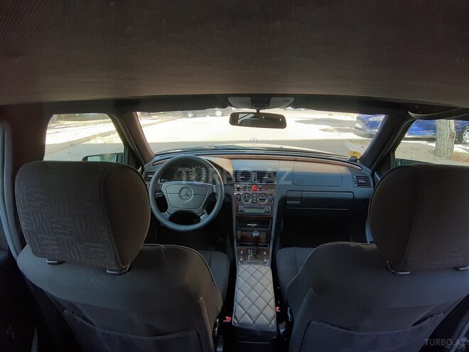 Mercedes C 220 1998, 367,251 km - 2.2 l - Bakı