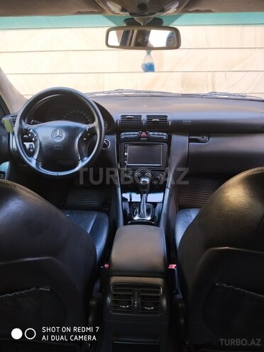 Mercedes C 200 2001, 290,000 km - 2.0 l - Bakı