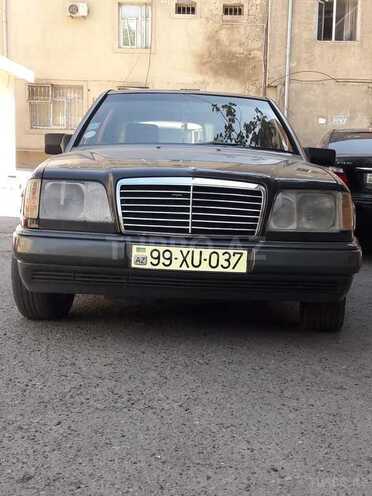 Mercedes E 220 1995, 407,838 km - 2.2 l - Bakı