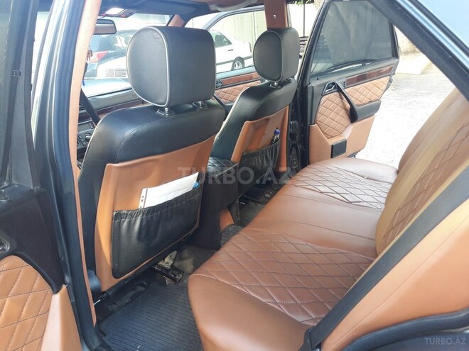 Mercedes E 220 1995, 407,838 km - 2.2 l - Bakı