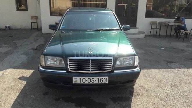 Mercedes C 220 1994, 238,000 km - 2.2 l - Gəncə