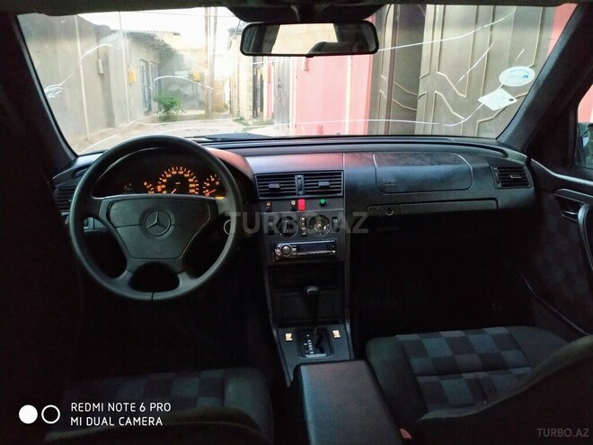 Mercedes C 220 1994, 380,000 km - 2.2 l - Bakı