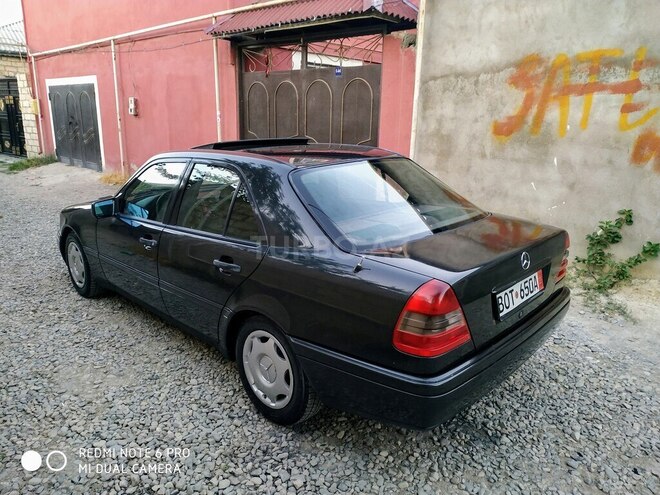 Mercedes C 220 1994, 380,000 km - 2.2 l - Bakı