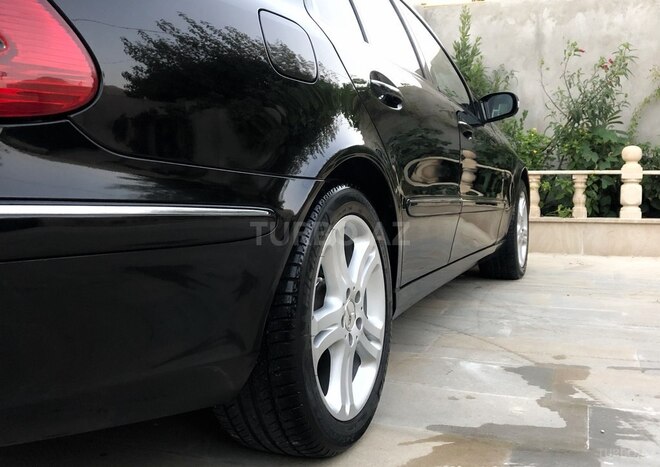 Mercedes E 270 2004, 314,750 km - 2.7 l - Bakı