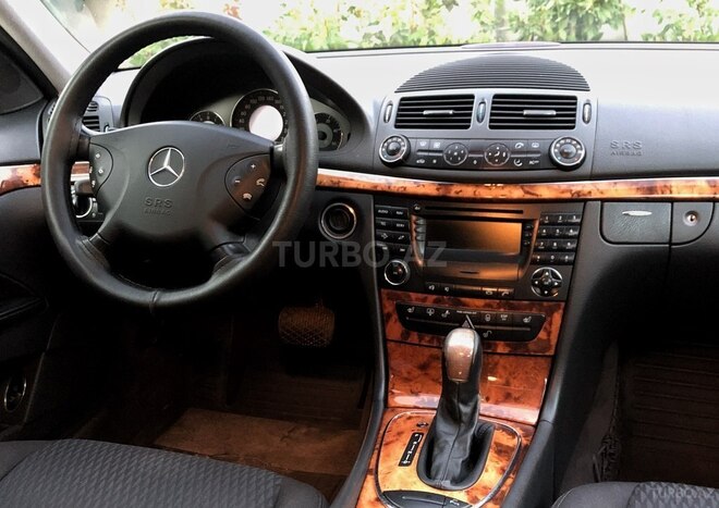 Mercedes E 270 2004, 314,750 km - 2.7 l - Bakı
