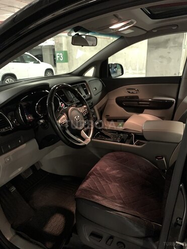 Kia Carnival 2018, 39,600 km - 2.2 l - Bakı