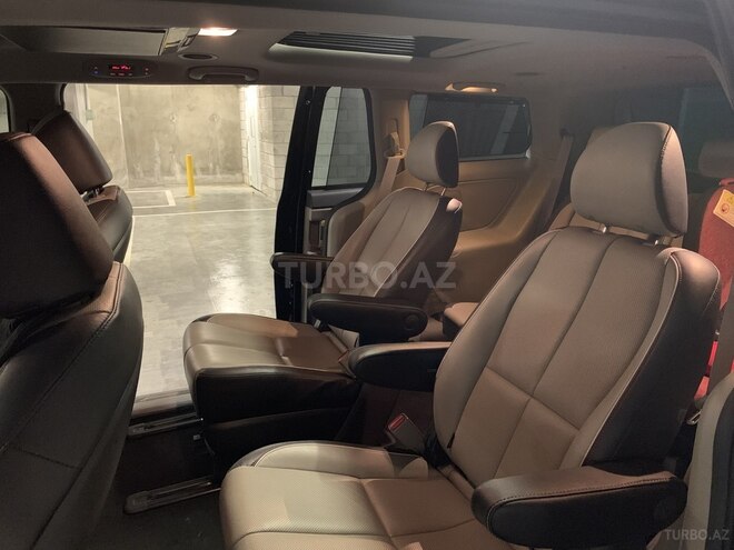 Kia Carnival 2018, 39,600 km - 2.2 l - Bakı