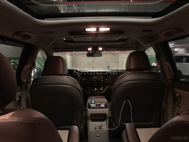 Kia Carnival 2018, 39,600 km - 2.2 l - Bakı