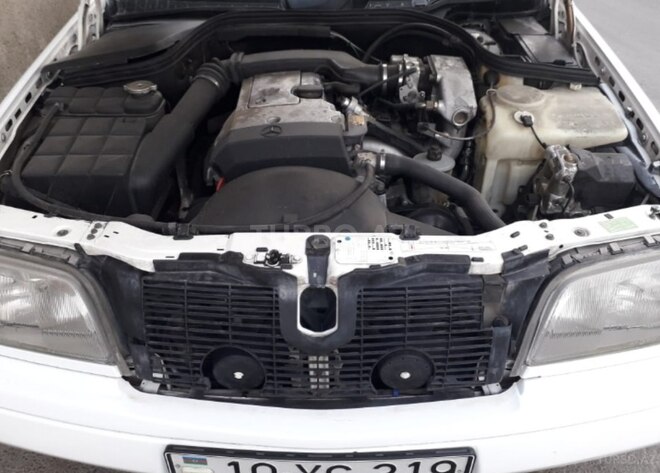 Mercedes C 180 1994, 300,000 km - 1.8 л - Bakı