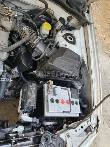 Nissan Sunny 2005, 281,000 km - 1.3 l - Bakı