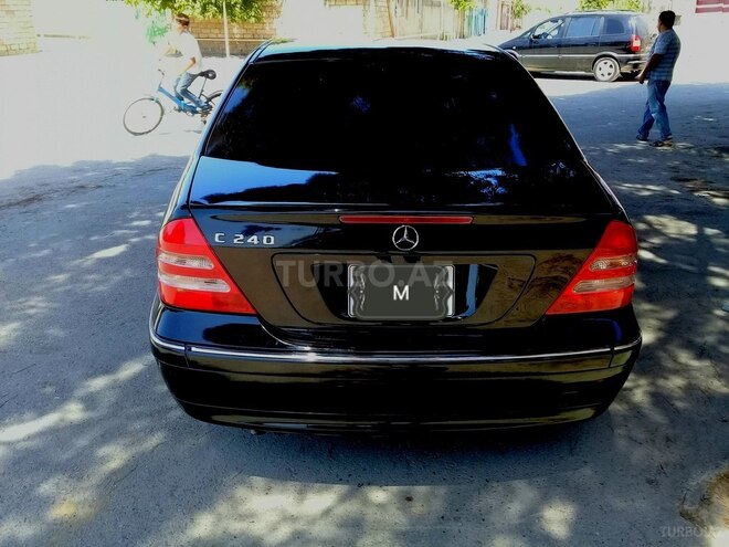 Mercedes C 240 2002, 218,232 km - 2.6 l - Bakı