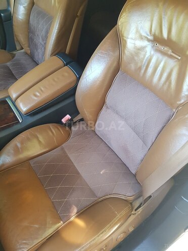 Audi A8 2006, 200,000 km - 3.2 л - Bakı
