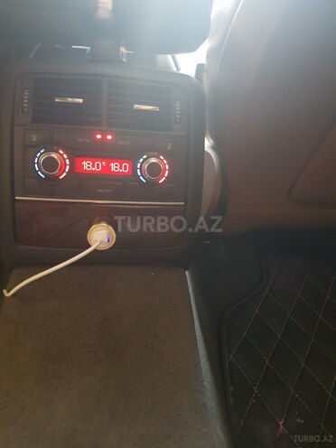 Audi A8 2006, 200,000 km - 3.2 л - Bakı