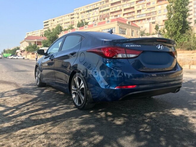 Hyundai Elantra 2015, 38,400 km - 2.0 l - Ağcabədi