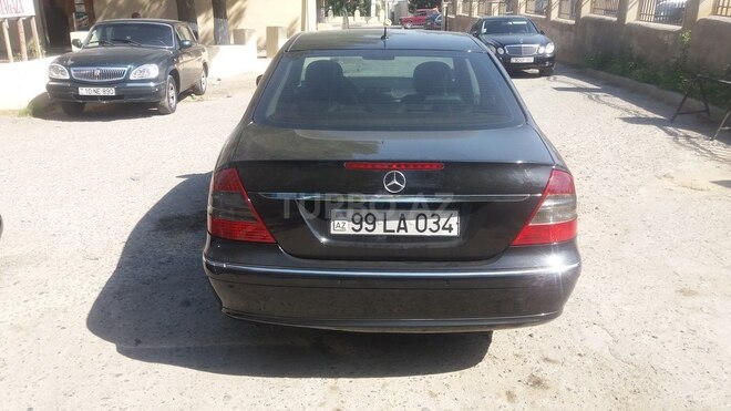 Mercedes E 220 2006, 310,000 km - 2.2 l - Bakı