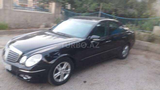 Mercedes E 220 2006, 310,000 km - 2.2 l - Bakı