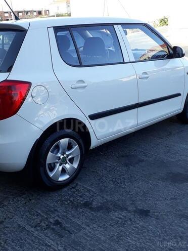 Skoda Fabia 2012, 90,000 km - 1.6 l - Bakı