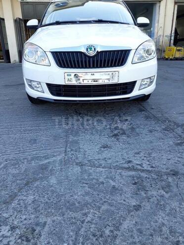 Skoda Fabia 2012, 90,000 km - 1.6 l - Bakı