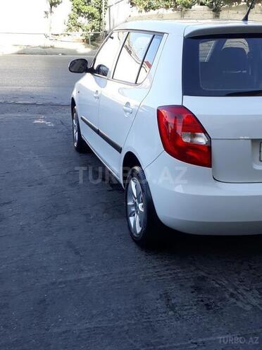 Skoda Fabia 2012, 90,000 km - 1.6 l - Bakı
