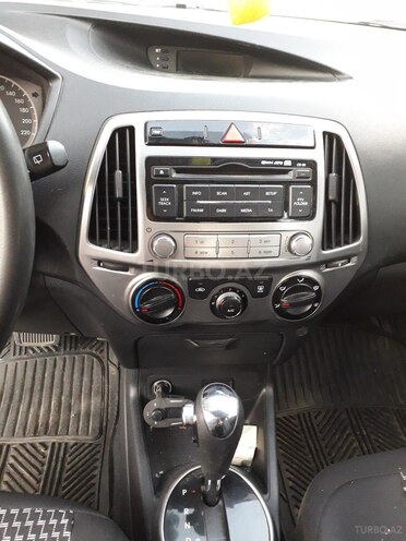 Hyundai i20 2012, 98,000 km - 0.1 l - Bakı