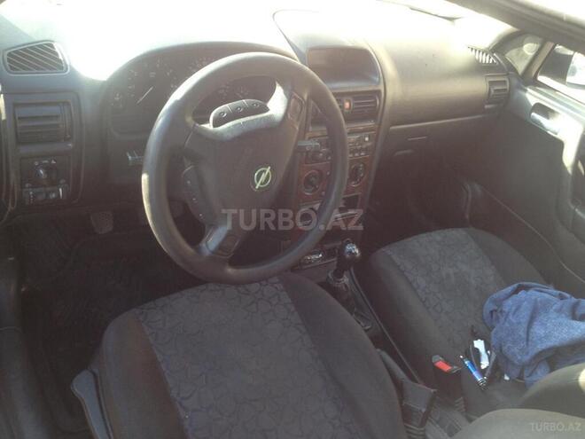 Opel Astra 1999, 400,500 km - 1.6 л - Qusar