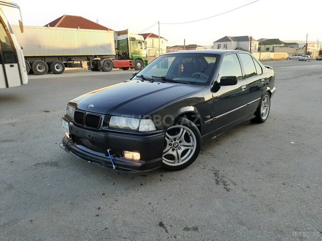 BMW 320 1995, 300,000 km - 2.0 l - Bakı