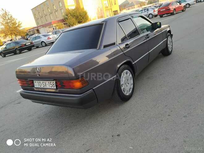 Mercedes 190 1991, 290,101 km - 2.0 l - Sumqayıt