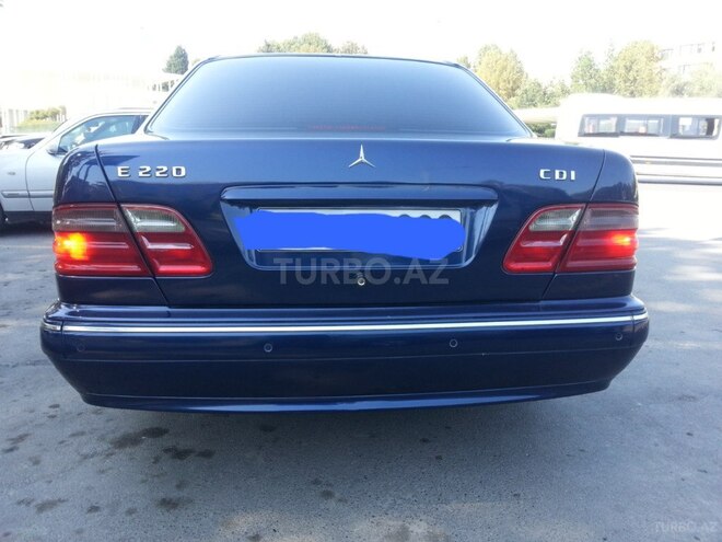 Mercedes E 220 2000, 301,000 km - 2.2 l - Mingəçevir