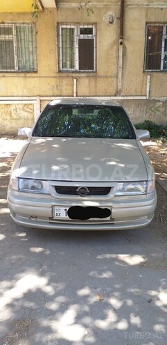 Opel Vectra 1993, 318,500 km - 1.8 l - Bakı