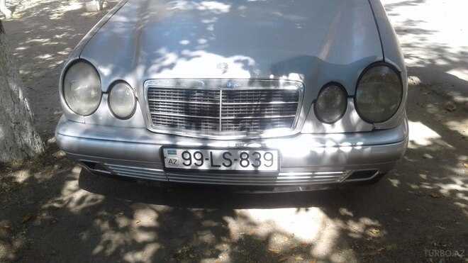 Mercedes E 220 1996, 325,185 km - 2.2 л - Bakı