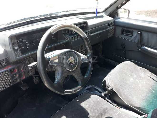 LADA (VAZ) 21099 1993, 111,000 km - 1.5 l - Salyan