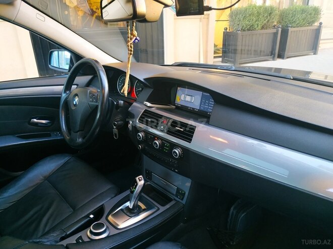 BMW 525 2008, 268,745 km - 3.0 l - Bakı