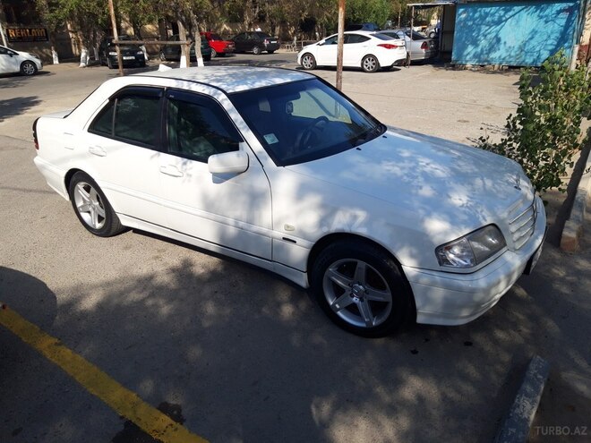 Mercedes C 180 1997, 207,050 km - 1.8 l - Bakı