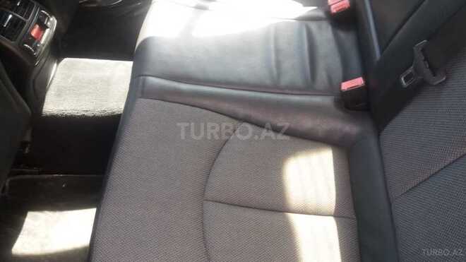 Mercedes E 220 2006, 310,000 km - 2.2 l - Bakı
