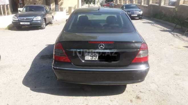 Mercedes E 220 2006, 310,000 km - 2.2 l - Bakı