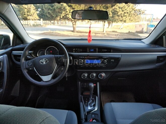 Toyota Corolla 2014, 93,000 km - 1.8 l - Bakı