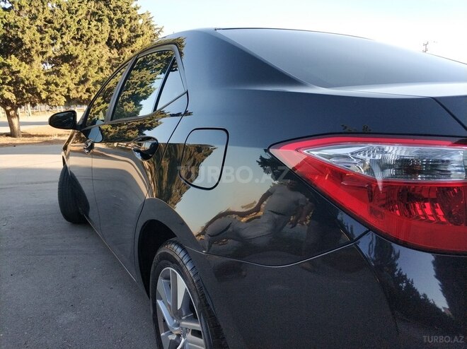 Toyota Corolla 2014, 93,000 km - 1.8 l - Bakı