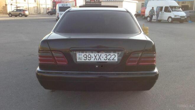 Mercedes E 200 1998, 450,000 km - 2.0 l - Bakı